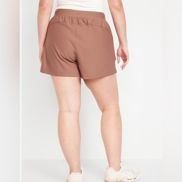 Old Navy Powersoft Shorts - Picture 3 of 5